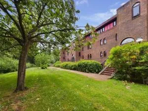 Appt near Peterborough city center - Orton Waterville