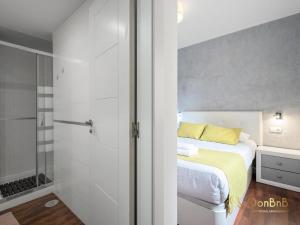 Central Málaga flat with wifi