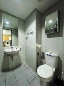 Apt Casa De Parco 1BR With WiFi, Pool & Netflix by Damaresa