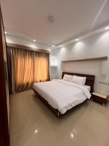 Luxury Living-The Village, Palm Hills