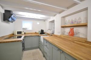 Albie Cottage