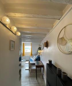 Cute studio in Versailles