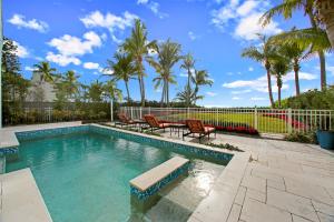 Serenity, Luxury Beachfront Vacation Paradise, Sleeps 12
