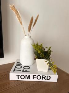 Luxury Living-The Village, Palm Hills