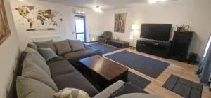 Kitila Apartments - Potlogi