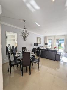 Villa Quintaloes, 5 mins from Old Town Albufeira