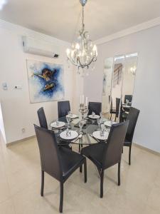 Villa Quintaloes, 5 mins from Old Town Albufeira