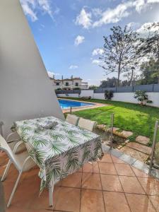 Villa Quintaloes, 5 mins from Old Town Albufeira