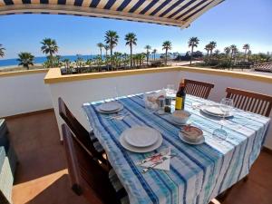 Vera Mar 5 Front Line Beach Apartment