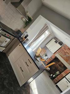 The Sweetbriar Cottage3 bedroom house in Leeds