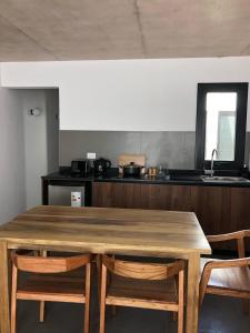 Los Hoyos Acantilados