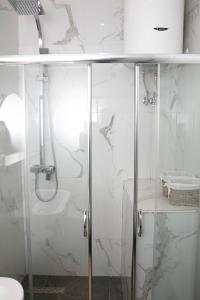 Modern City Stay