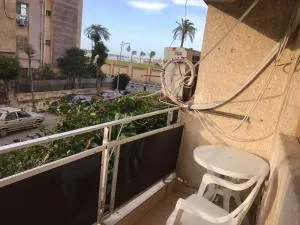 شقه فندقيه للايجار في المعموره الشاطئ بالإسكندرية - ‘Izbat al Qaşr