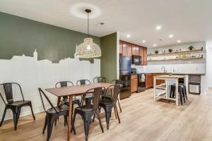 The Carriage House at Kings Crossing