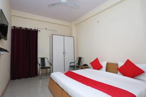 Hotel O Mannat Residency