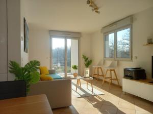 Appartements T2 de 56m2 - Geneve a 5 min- Parking Prive Gratuit : photos des chambres