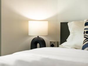 Luxurious 2BR Stay Marina View