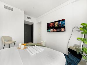 Luxurious 2BR Stay Marina View