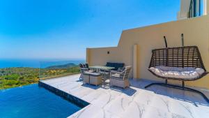 Seaview 2 Bedroom Villa - 9854