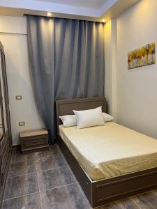 Duplex in district 9 bostan st