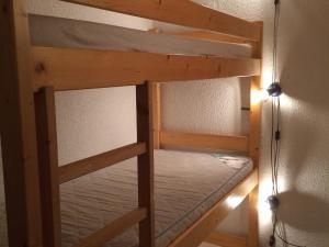 Studio 32m² proche pistes, balcon, parking, 4 pers. - FR-1-515-103