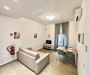 Casa S Trinita 15 min train station, visit Tuscany