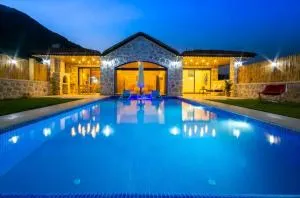 KaşKalkan HeatedPool Sheltered Honeymoon Villa - Bezirgân