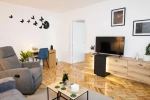 HeyYou Apartment - Ždralovi