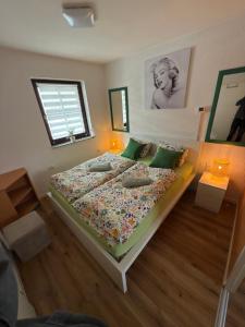 La Hiška Čatež with Tickets - each guest gets 2 entries per day