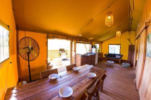 Campings Camping et Lodges de Coucouzac : photos des chambres