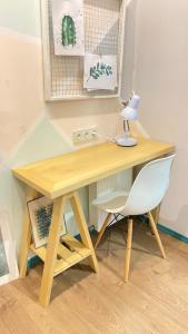 Old Town Center 5min to everything Metro Nearby