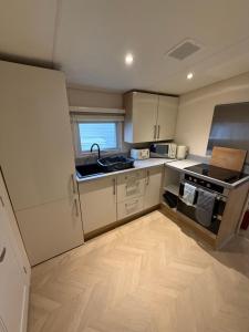 Golden sands holiday park- pitch H84