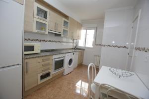 Piso de 4 habitaciones a un paso del centro de Oviedo