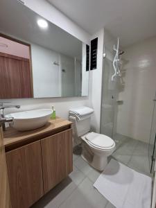 Cozy Apartment In Cedritos