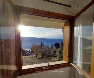 Appartements L-Horizon Bleu, Splendide vue sur le Lac Annecy, a 3mn du Lac : photos des chambres