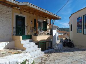 Xeni's House - 3hvězdičkové hotely ve městě Meganisi