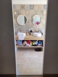 Villas Villa MOOREA pool barbecue PROVENCE : photos des chambres