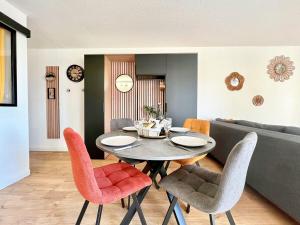 Appartements Baux-M Chic - Alpilles, Grand Studio Cosy, Clim, 4 personnes : photos des chambres