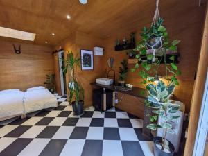 Spacious Cabin London Canary Wharf Free Parking B&B