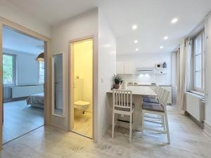 Spacious 2 bedroom accommodation Petite France