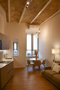 Maralf Urban Suites