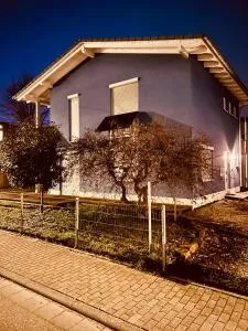 TheBlue Oak Apartments - Rust