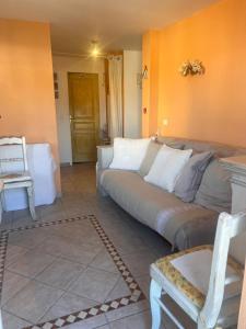 Appartements Appartement provencal coeur du village : photos des chambres