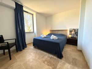 Maisons de vacances BEYTAN AL COUDER Stylish architect house with AC and private pool, village center, golf course and Dordogne river at easy walk : photos des chambres