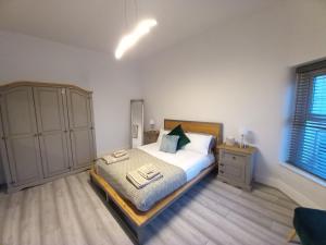 Modern and Luxurious 4 bedroom house