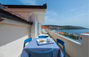 1 Bedroom Stunning Apartment In Trogir