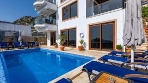 Kalkan 4 Bedroom Villa