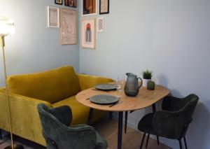Appartements La Suite St-Andre - T2 Art Deco - Centre ville : photos des chambres