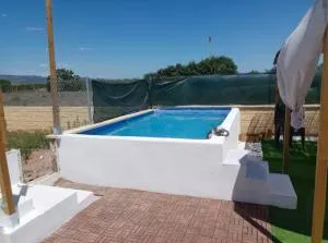 Villa Oasis Relax Piscina, Jacuzzi y Espacio para Mascotas - Masdenverge