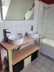 Maisons de vacances Entre terre et mer : photos des chambres